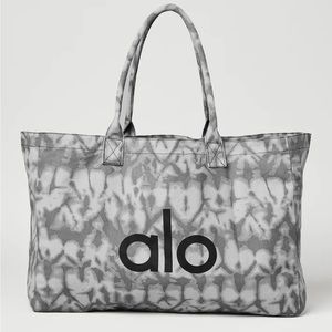Alo Yoga Shopper Tote Bag - NEW